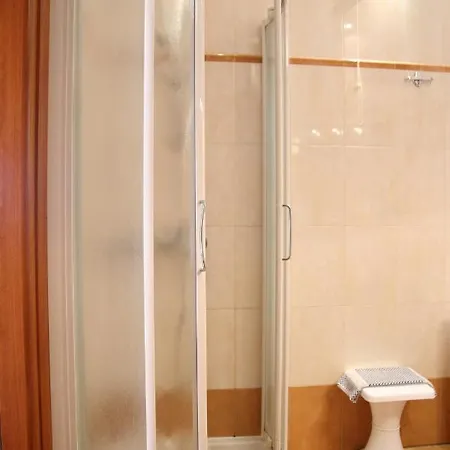 Bay Aparthotel 3*