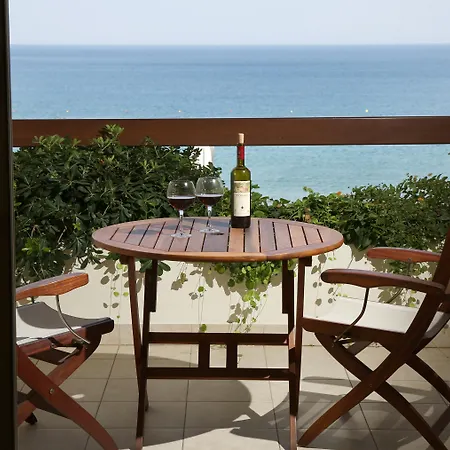 Bay Aparthotel