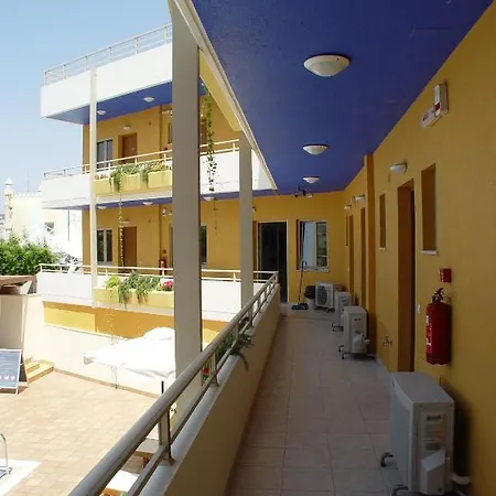 Bay Aparthotel
