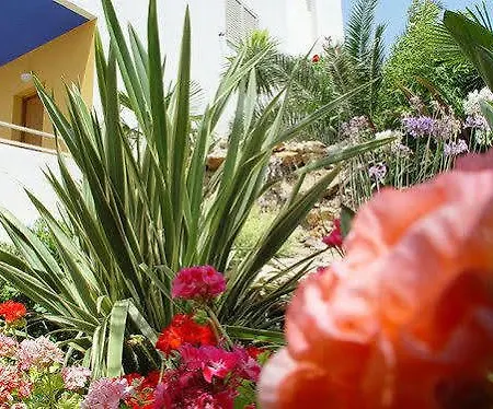 Aparthotel Bay 3*