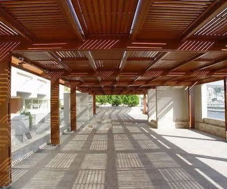 Aparthotel Bay 3*
