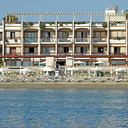 Aparthotel Bay